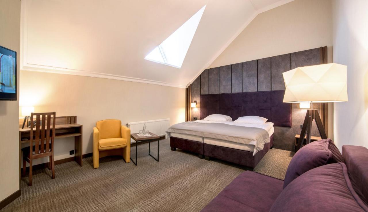 Hotel Байків Baykovtsy Zewnętrze zdjęcie