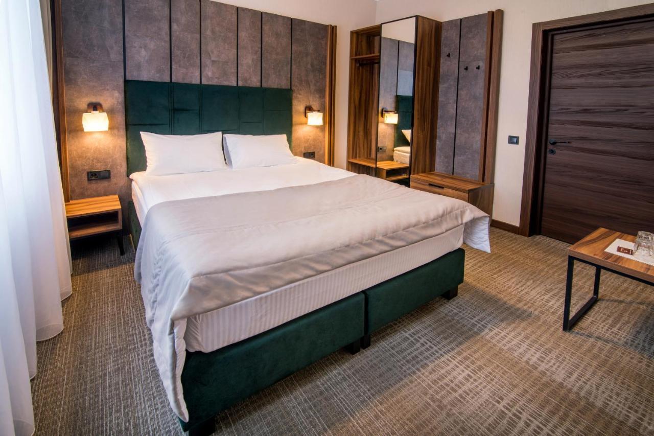 Hotel Байків Baykovtsy Zewnętrze zdjęcie